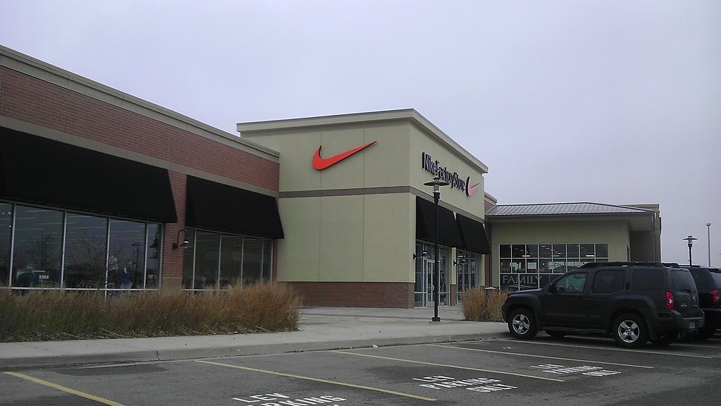 Nike Factory Store - Jordan Creek Town 