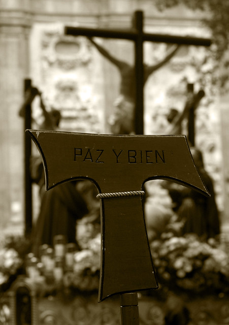 Crucifixion del Señor y San Francisco de Asis. Jueves Santo 2011. Zaragoza.