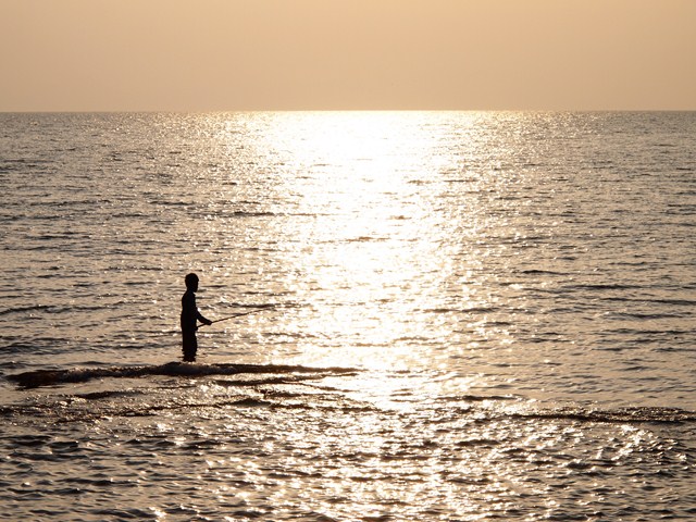 Lonely fisher (Kep, Cambodia 2012)