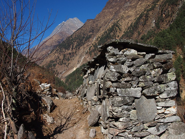 Mani Wall-Manaslu Circuit Trek-Nepal