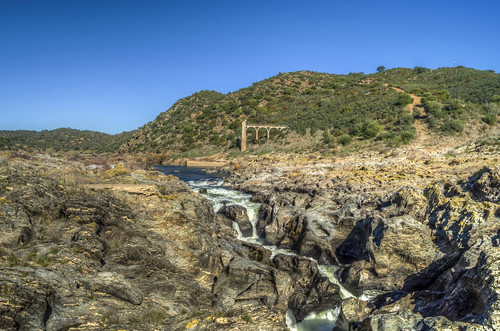 alentejo rock nikon paisagem portugal landscape d5100 wild river pulodolobo waterfall nature wolfjump 477 hdr 66