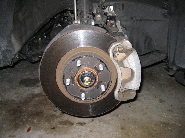 2010 Toyota Camry SE Front Brake Rotor, Caliper, Bracket &… | Flickr