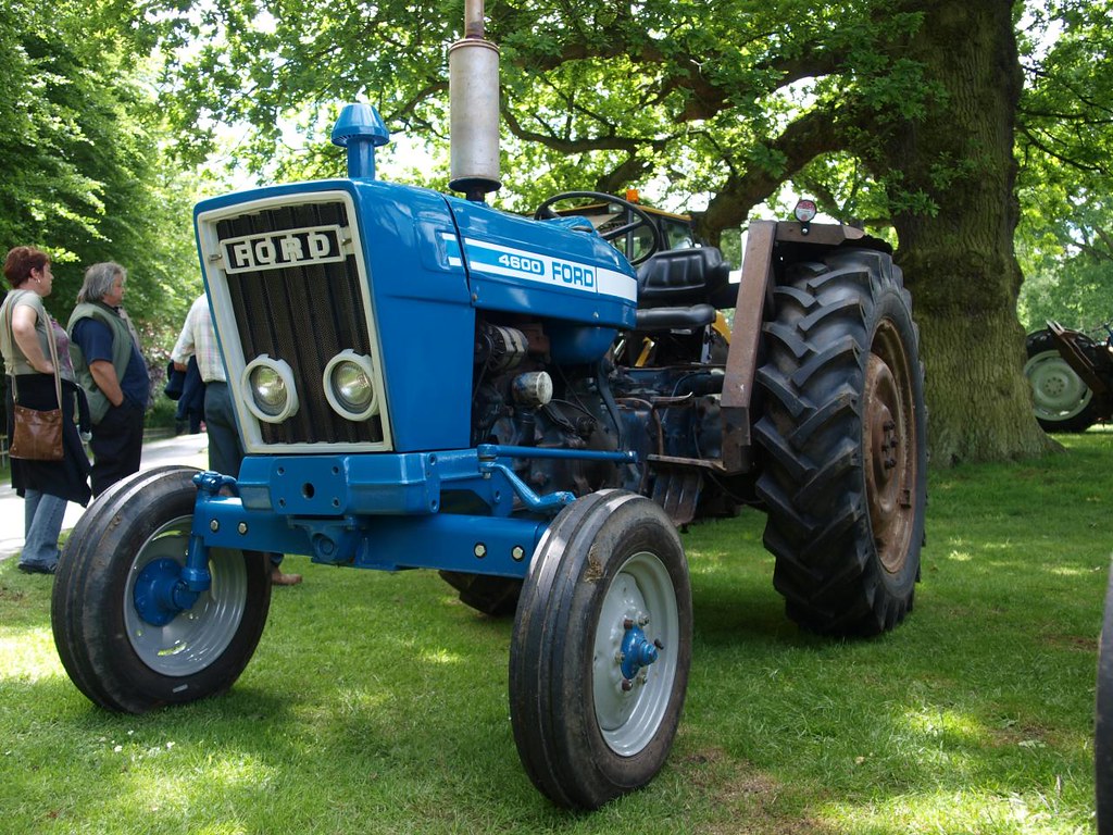 Ford 4600 Farm Tractors -1976 | Ford 4600 Farm Tractors -197… | Flickr