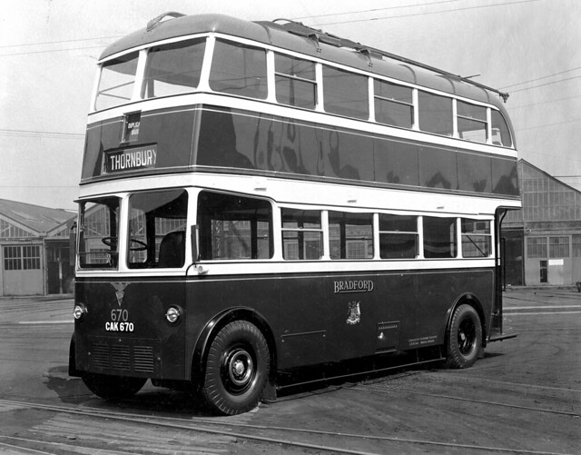 Bradford AEC Trolleybus 670 nearside 1938
