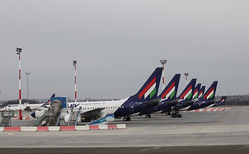 Die Flotte bestand aus 18 Boeing 737 und vier Dash 8 | by Austrian Aviation Net