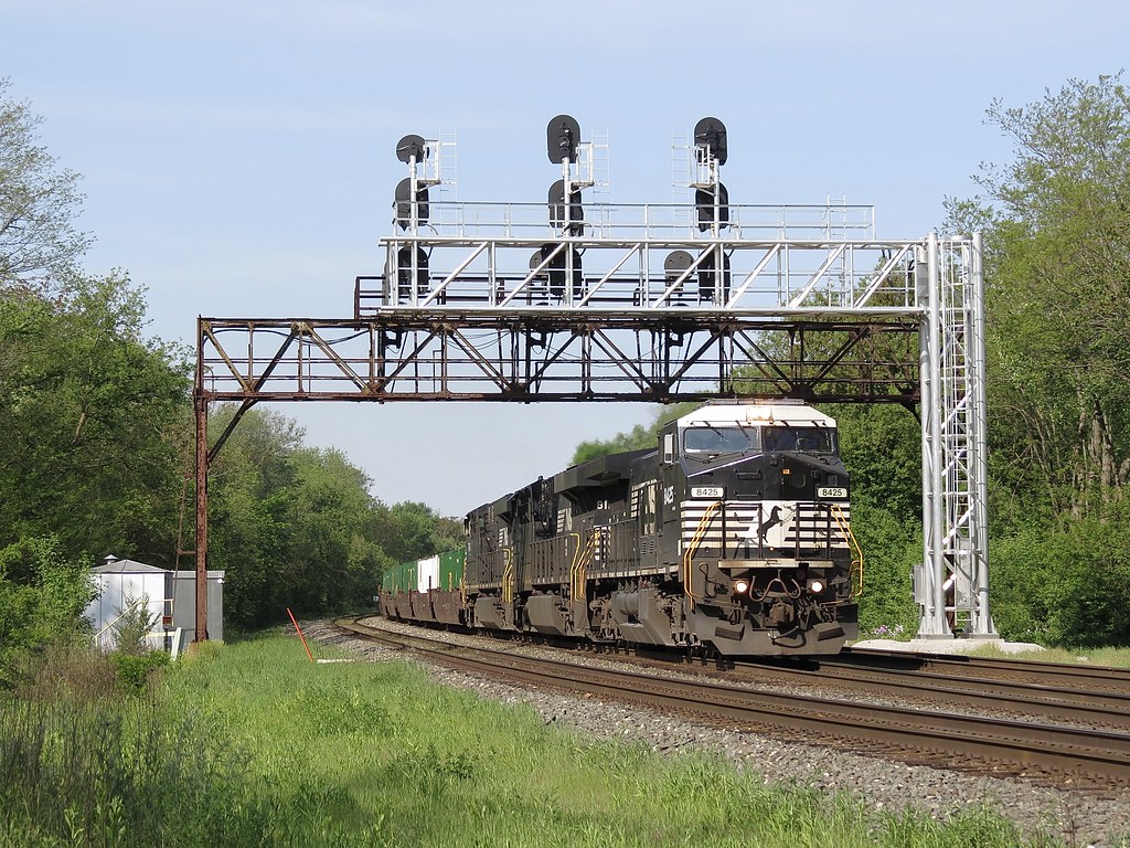 Norfolk Southern Chicago Line / CP 464