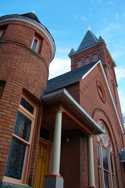 200/365/1295 (December 28, 2011) – First Presbyterian Church of Saline (Saline, Michigan)