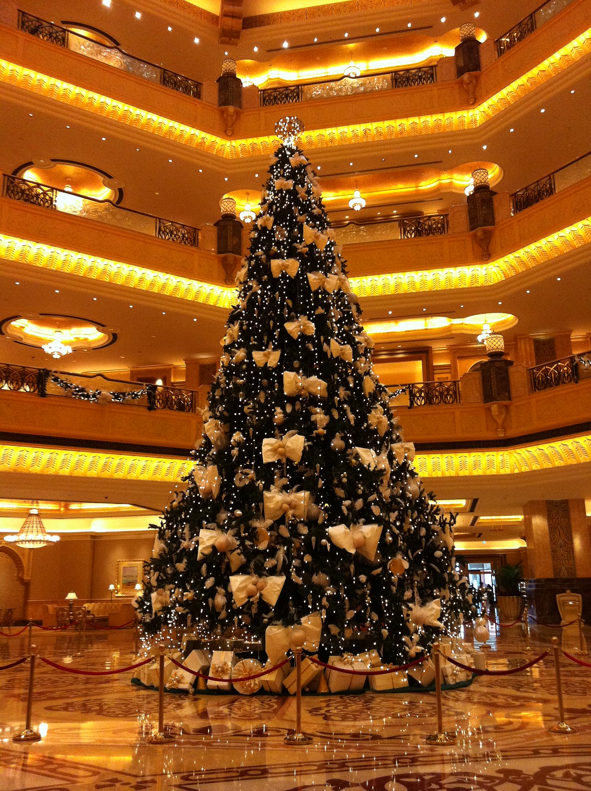 Christmas in the United Arab Emirates - WhyChristmas.com