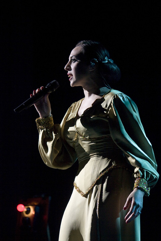 "Madame Noir", Monica Naranjo