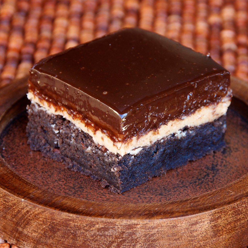 Hershey's Light Chocolate Cake