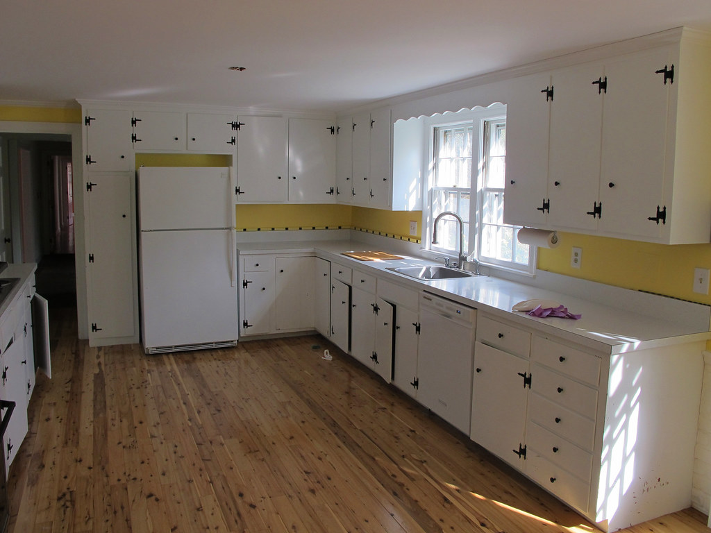 Painted Cabinets And Knotty Pine Floor In The Kitchen Flickr