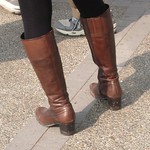 middle heel knee high boots