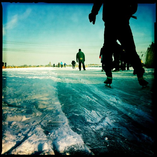 winter ice skate squareformat waterland iphone johnslens iphoneography oortwijn hipstamatic blankonoirfilm