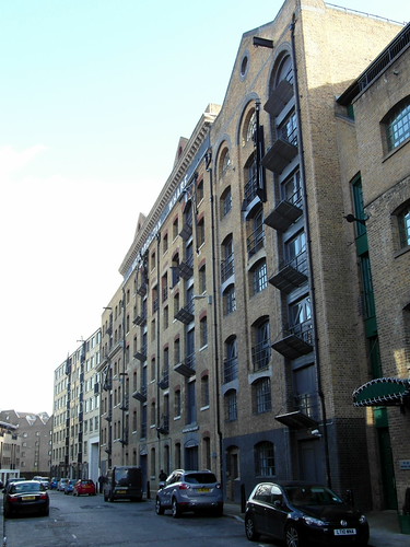 Metropolitan Wharf | by Reading Tom