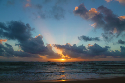 ocean beach sunshine sunrise hawaii day kauai hi brightcolors kauaikailannibeach pwpartlycloudy