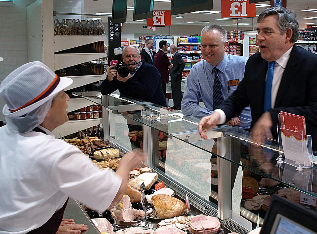 Gordon Brown 15 | Gordon Brown opening Sainsbury's Kirkcaldy… | Flickr