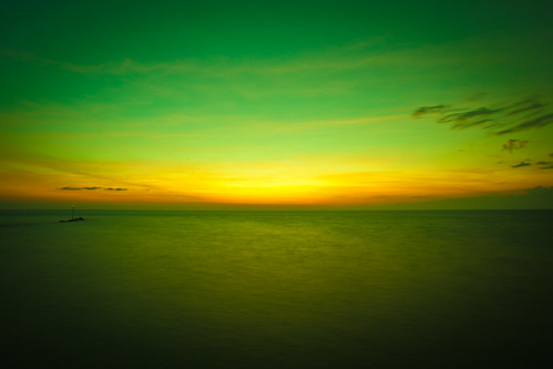 ocean sunset orange green nt jetty indian australia darwin nightcliff