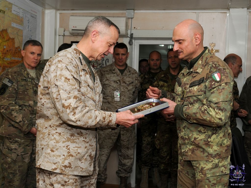 16.02.2012_Gen. J. Allen_COMISAF_visits_RC-W_HQ (5) | Flickr