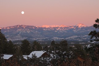 moonrise at sunset in pagosa