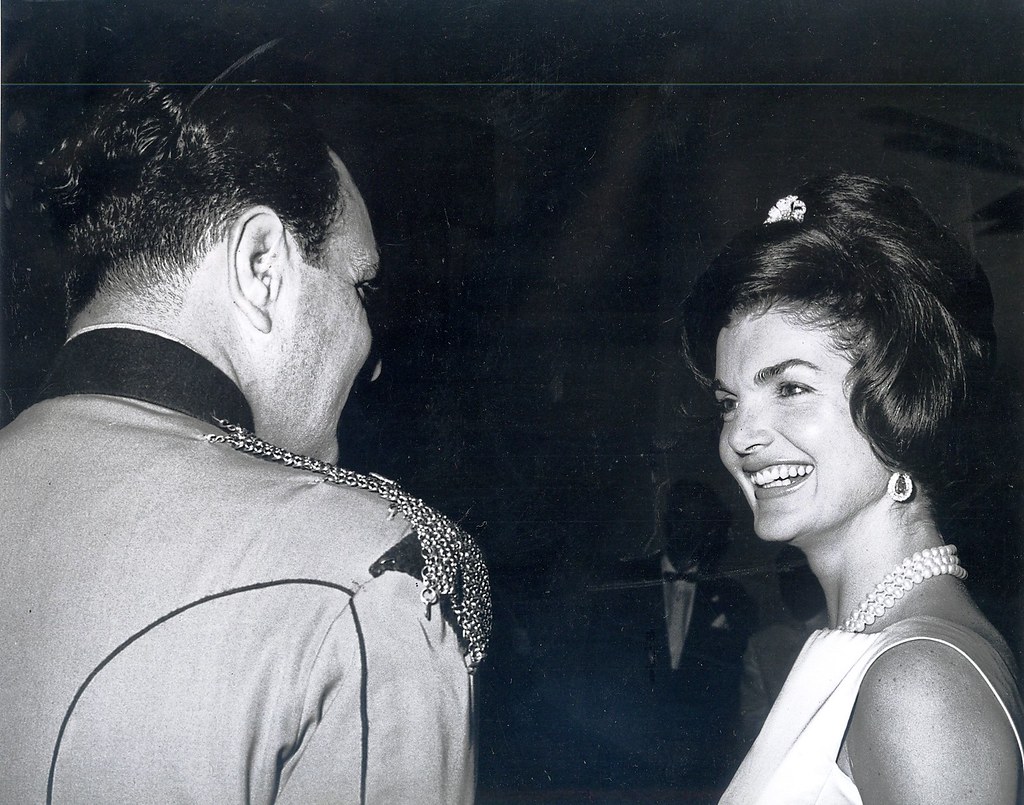 First Lady Jacqueline Kennedy at Embassy in New Delhi India New 8x10 Photo 