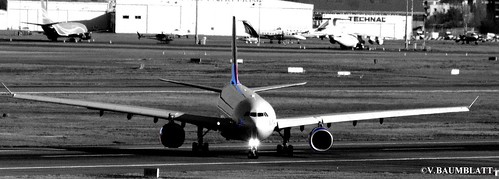 blue sunset red sky cloud sun white black france sunshine tarmac sunrise rouge effects photography photo singapore europe heaven noir south picture atlantic landing bleu virgin airbus a380 hawaiian express toulouse winglet klm airlines contrails takeoff runway blanc a330 tls a320 olt taxiway spotters a400m lfbo sharklets planespotter31