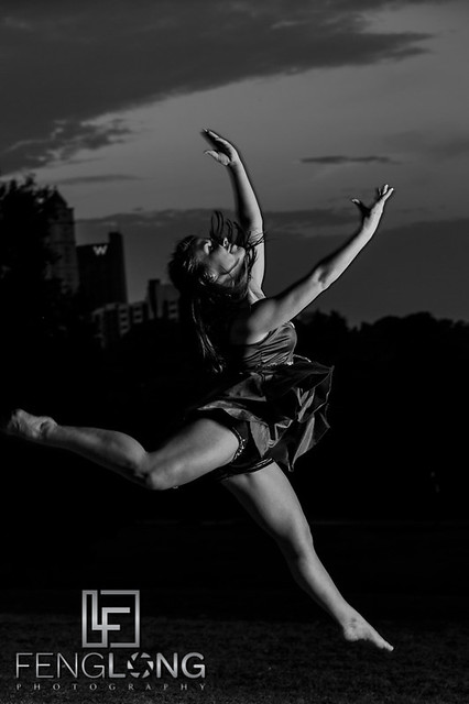 Megan Dances with Light | Light Painting in Piedmont Park | Atlanta Creative Wedding Photographer