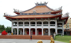 Kong Meng San Phor Kark See Monastery 8