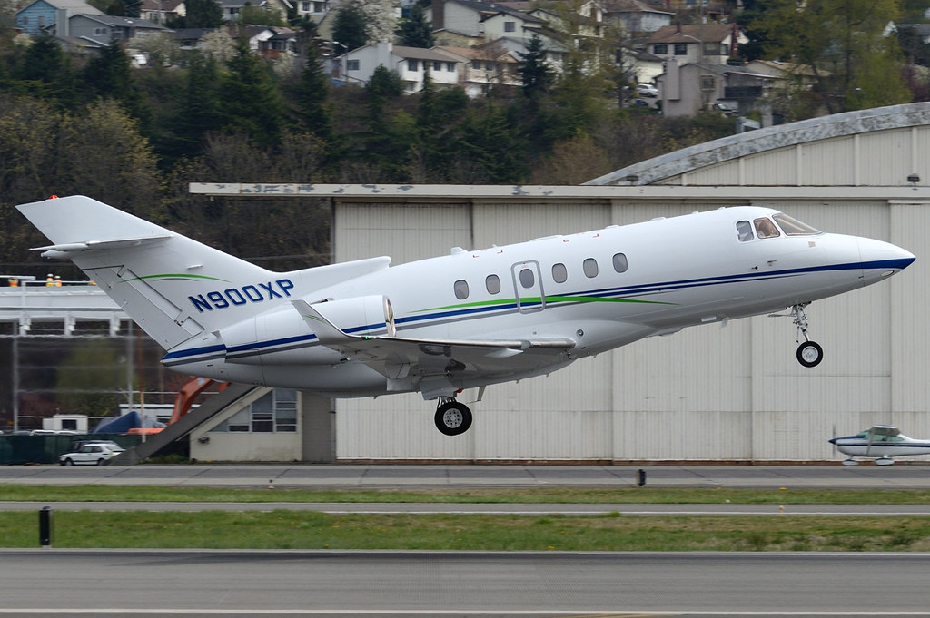 N900XP, Hawker Beechcraft Corp HAWKER 900XP