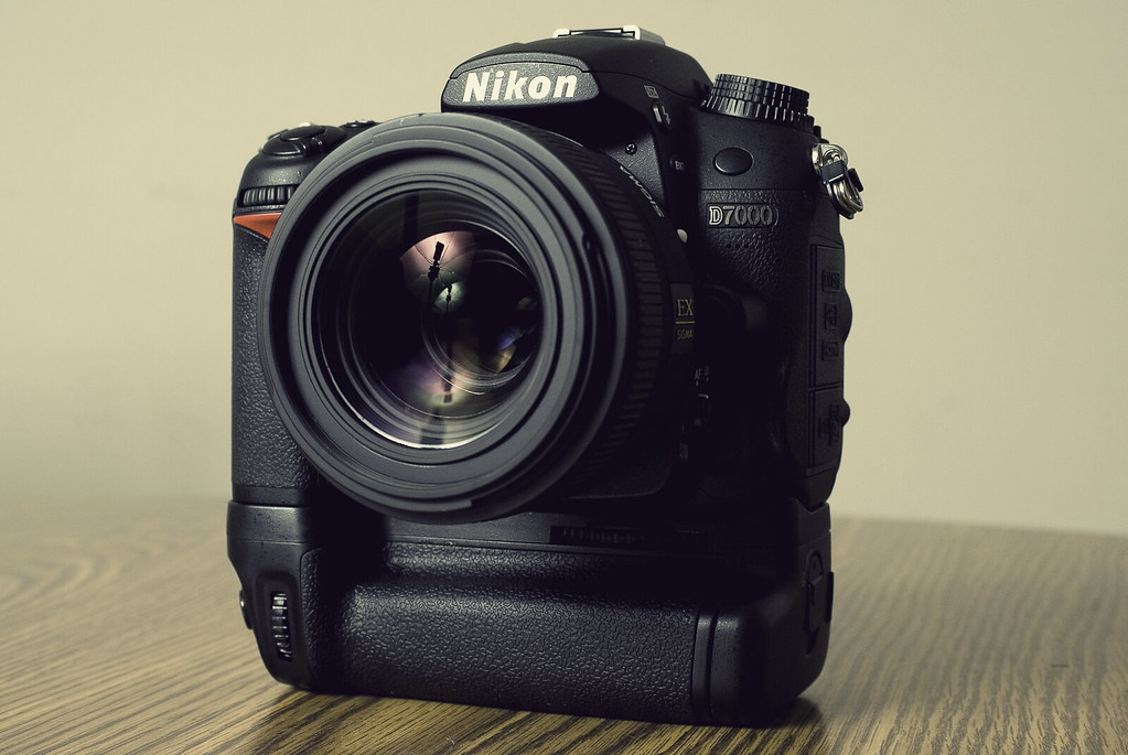 Nikon D7000 w/ Sigma 30mm 1.4 EX DC HSM