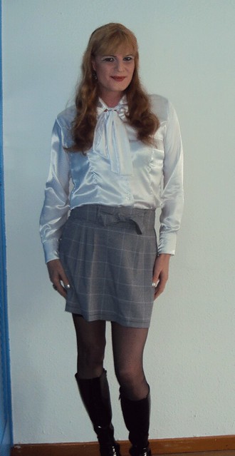 262. Bow blouse and skirt