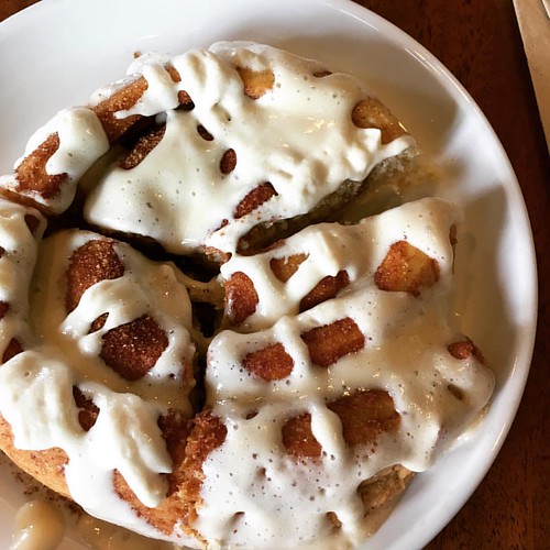 Cafe Topes Cinnamon Rolls | by CherimarieP
