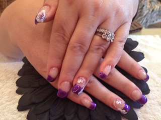 Full set of acrylics with purple tips and one stroke flow… | Flickr