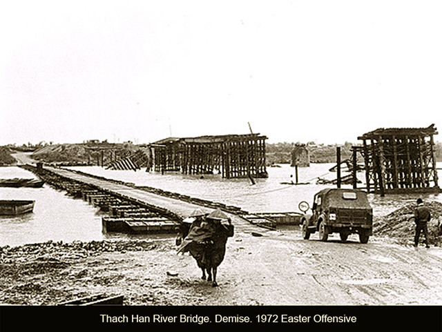 Cầu Thạch Hãn do Công binh Hải Quân Mỹ xây dựng năm 1970, lại đã bị phá hủy năm 1972