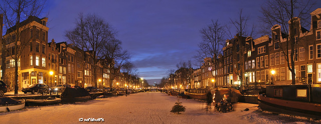 Blue hour at the Prinsengracht