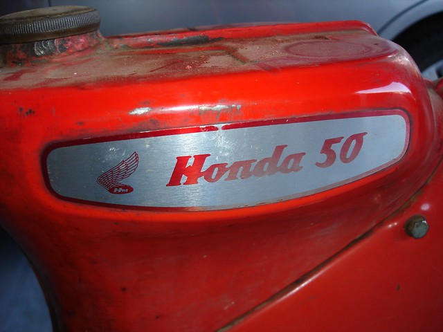 Honda C100