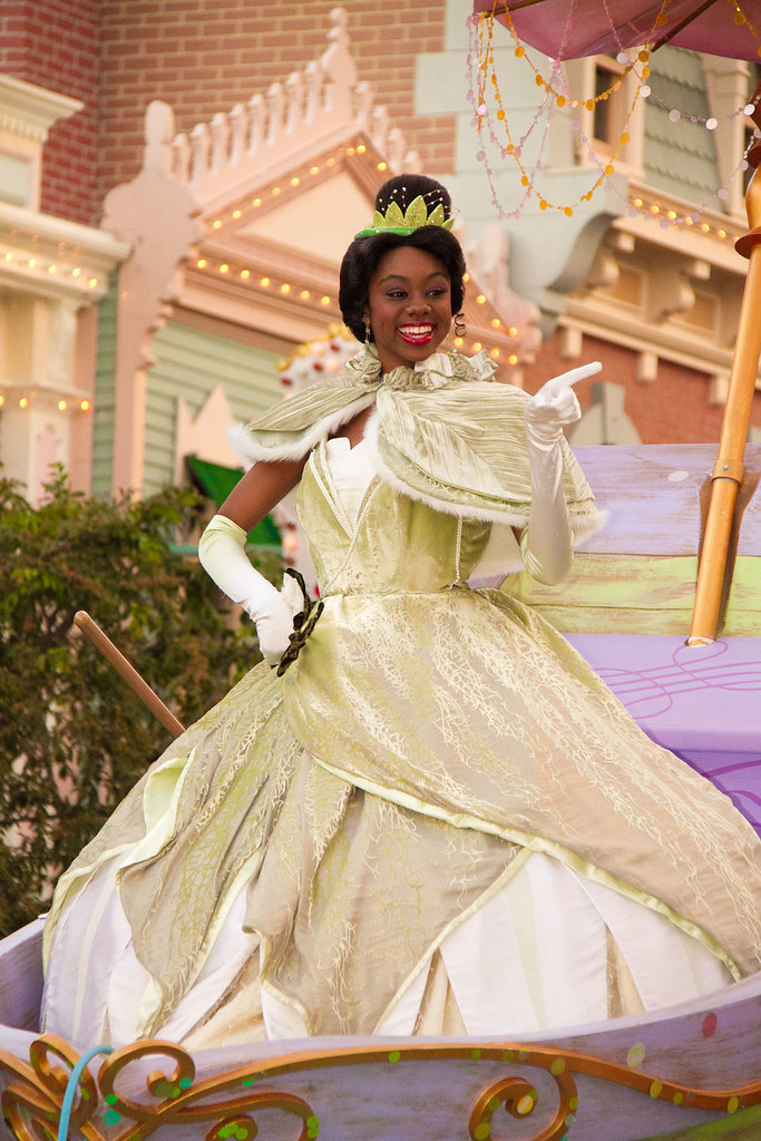Mickey's Soundsational Parade: Princess Tiana - a photo on Flickriver