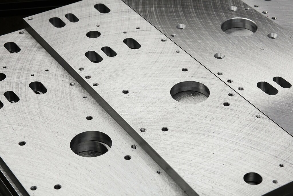 Manual Machining: A Crucial Skill for CNC Machinists