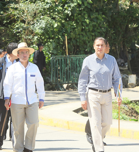 FCH y RMV inauguran Carretera Cuetzalan - Mazatepec