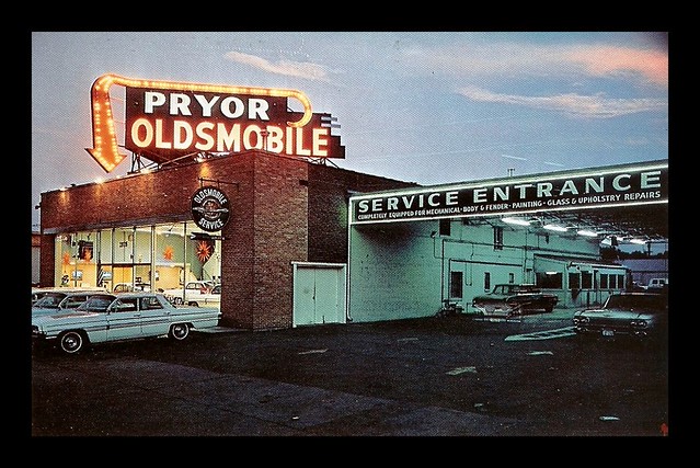 Pryor Oldsmobile, Memphis, TN Vintage Postcard
