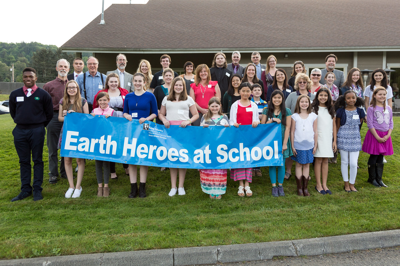 2016 Earth Heroes at School