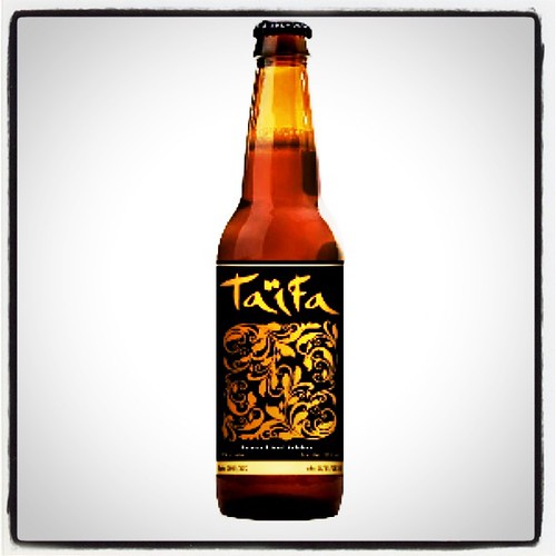 Tienes que probar la nueva cerveza artesanal Taifa, el mes que viene estará ya disponible en Sevilla. #beer #cerveza #artesanal #new #label #Design #andalusian #Seville #blonde #cold #graphicdesign | by moisesrbell