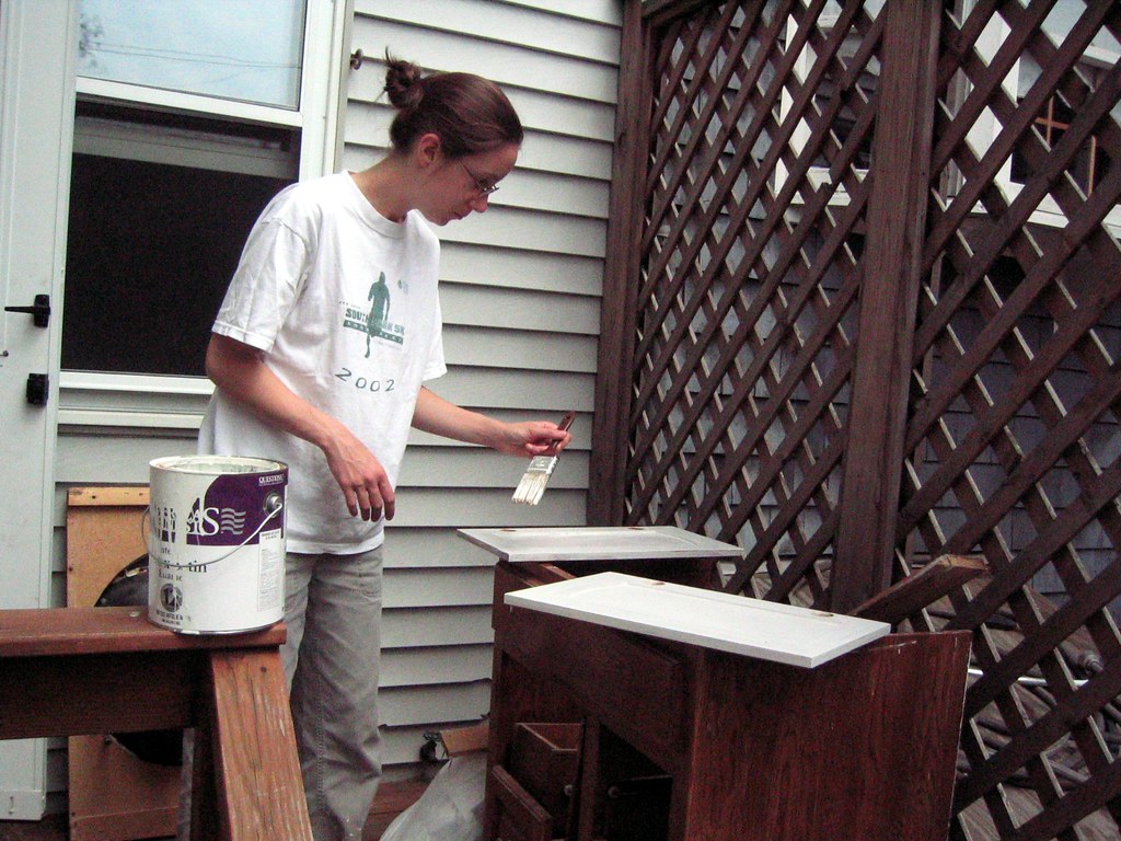 Painting Cabinet Doors With Random Basement Paint I Wasn Flickr