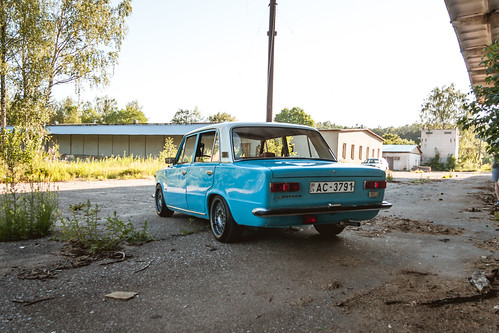 85` Lada 2101 restoration | Flickr