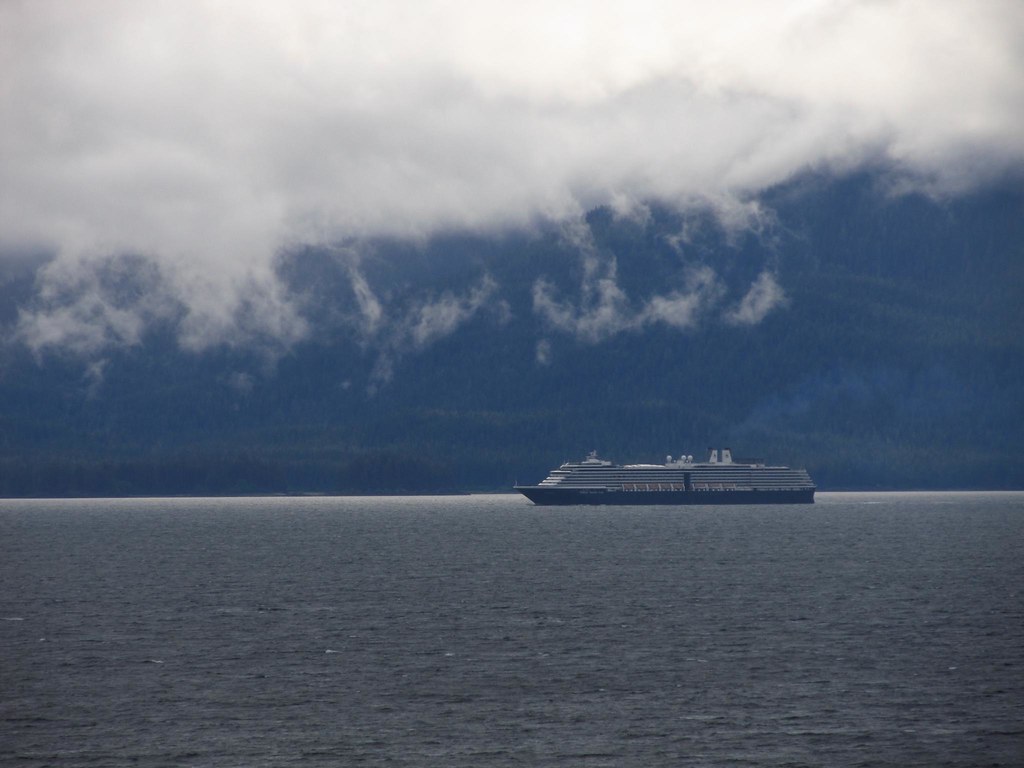 Golden Princess - Alaska | Cruising Stephens Passage along t… | Flickr