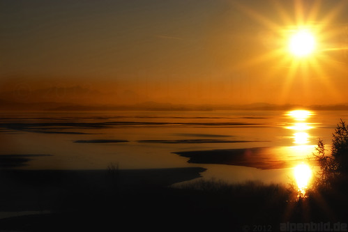 Bavarian Riviera - expl..8 by alpenbild.de, 1st of March. The sun has already enough power to give an amazing foretaste of spring. But, if you l