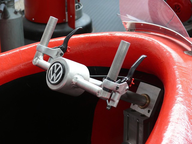 Seifenkiste Marienkäfer VW red 2001 cockpit