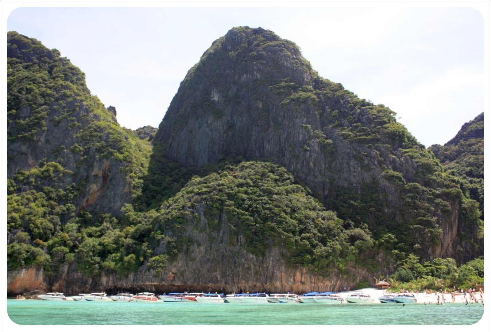 maya bay tourist boats