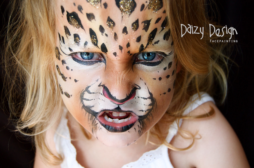 Leopard Face Painting.
