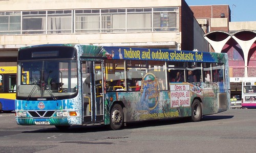 T743JHE 26.03.2012 | by BigEars Bus Photos