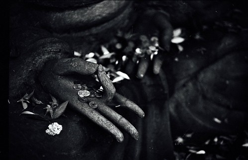 4 | by le.mangin